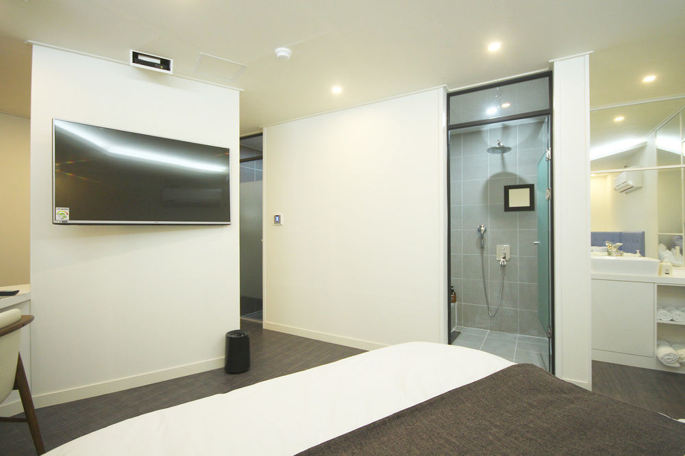 Haru Hotel Gimhae Екстер'єр фото