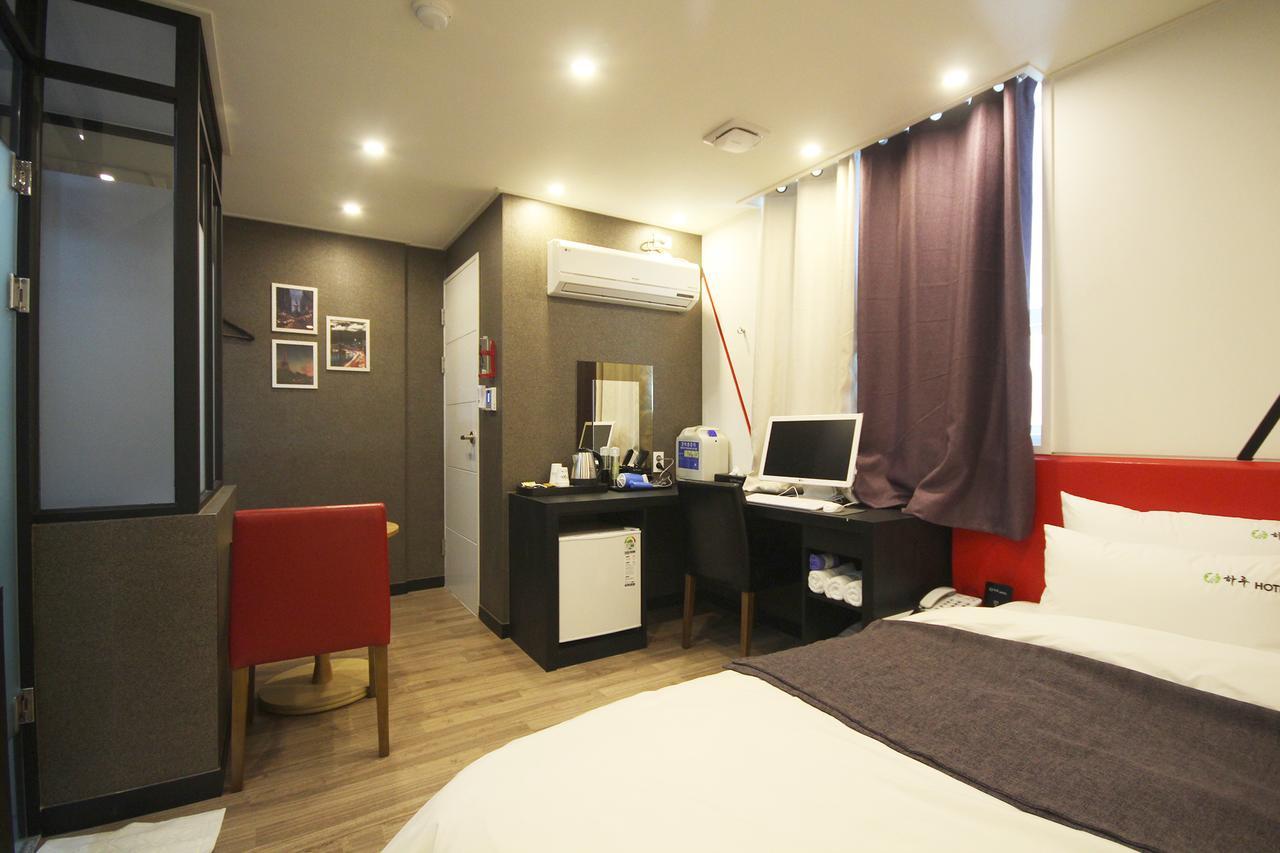 Haru Hotel Gimhae Екстер'єр фото