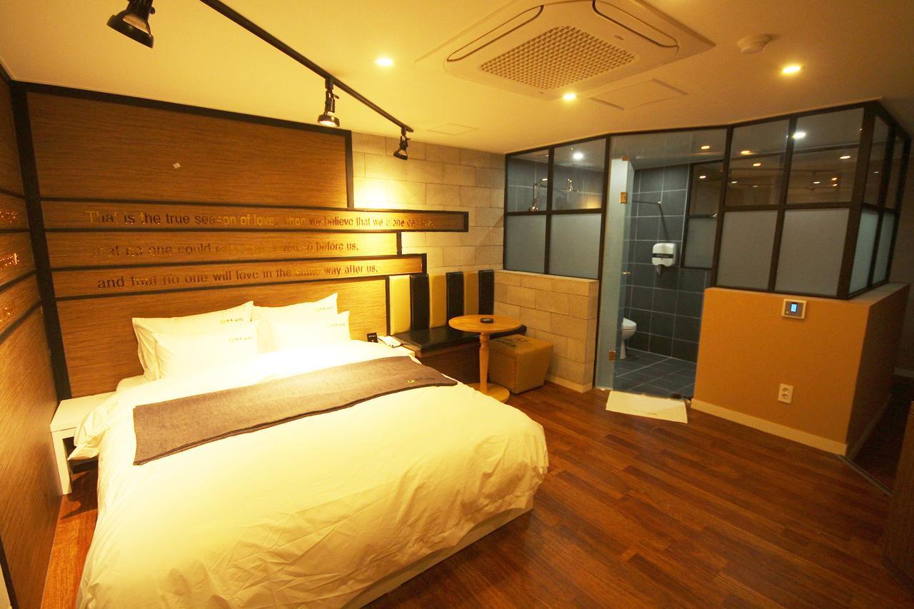 Haru Hotel Gimhae Екстер'єр фото