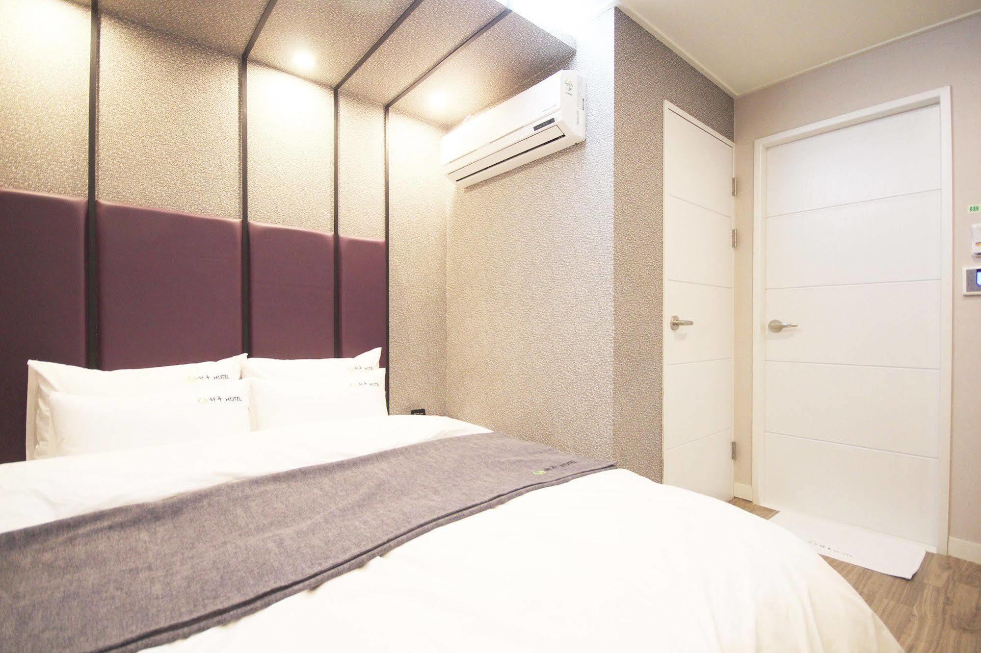 Haru Hotel Gimhae Екстер'єр фото