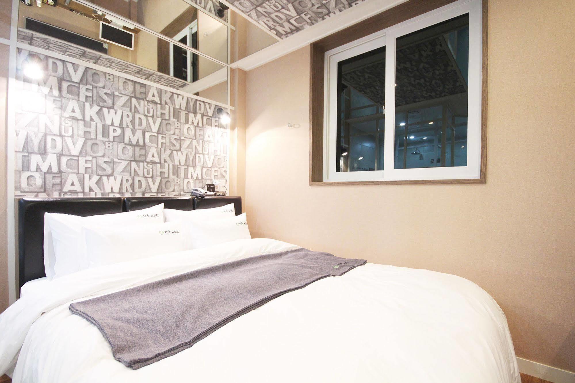 Haru Hotel Gimhae Екстер'єр фото